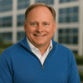 John von Neyer vergibt Kundenreferenzen eWorkOrders CMMS erhält 5 Sterne für Benutzerfreundlichkeit und außergewöhnlichen Support.